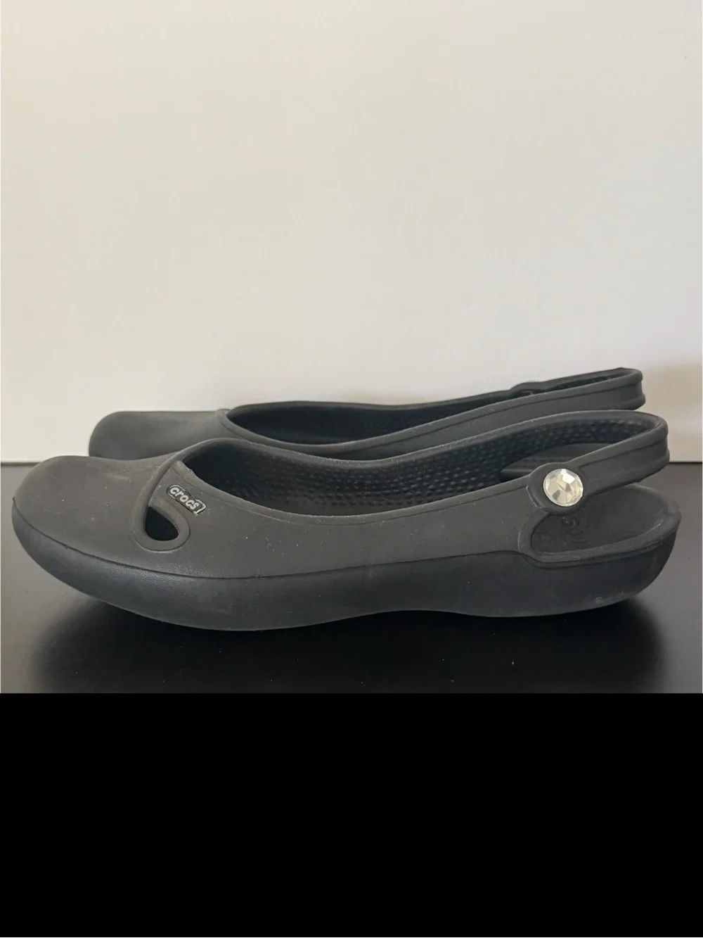 Crocs Women’s Sz 8 Diamond Embellished Ballerina Slingback Loafers